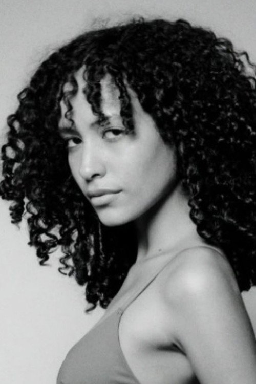 Photo of Eloah Jales, Acting