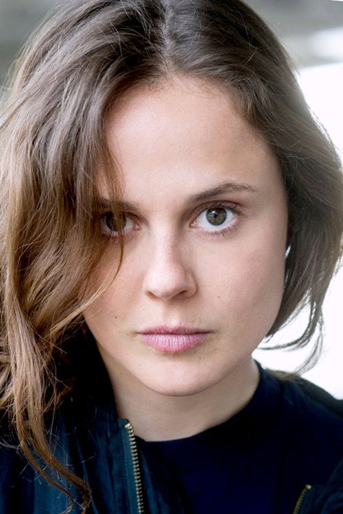 Photo of Elisa Plüss, Acting