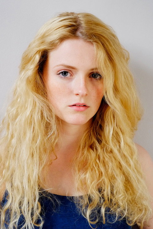 Photo of Aimee Richardson, Acting