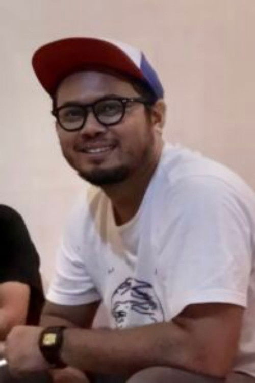 Fajar Martha Santosa profile