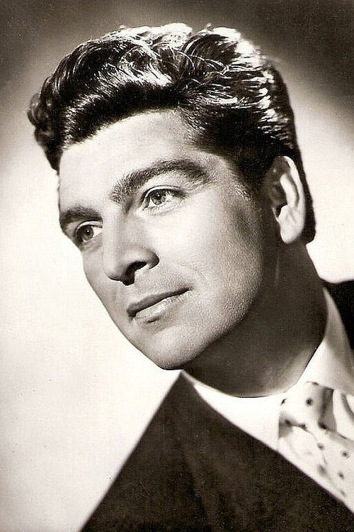 Photo of Pero Alexander, Acting