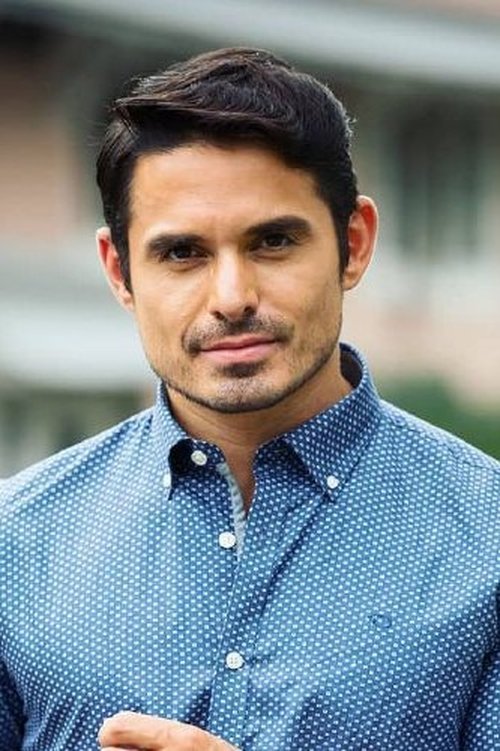 Photo of Robin Durán, Acting
