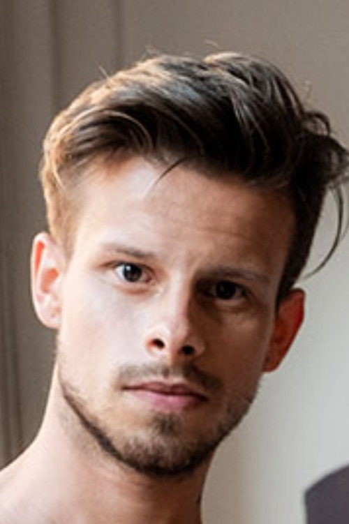 Photo of Maxx Gun, Acting