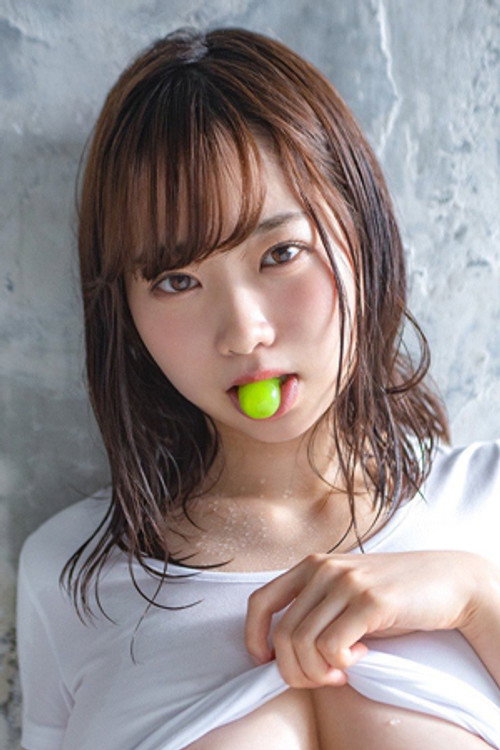 Photo of Io Hayami, Acting