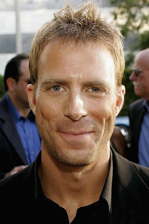 Photo of Daniel Travis, Acting
