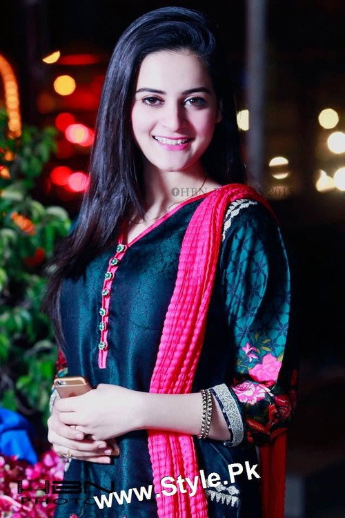 Aiman Khan profile