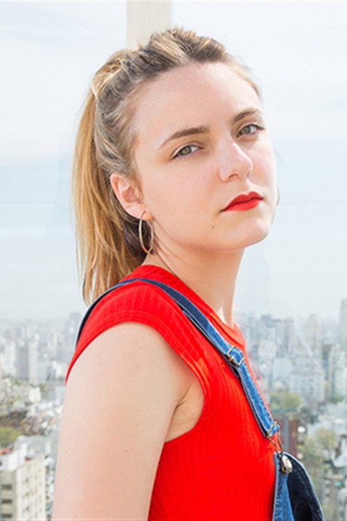 Photo of Eva Carmen Jarriau, Acting