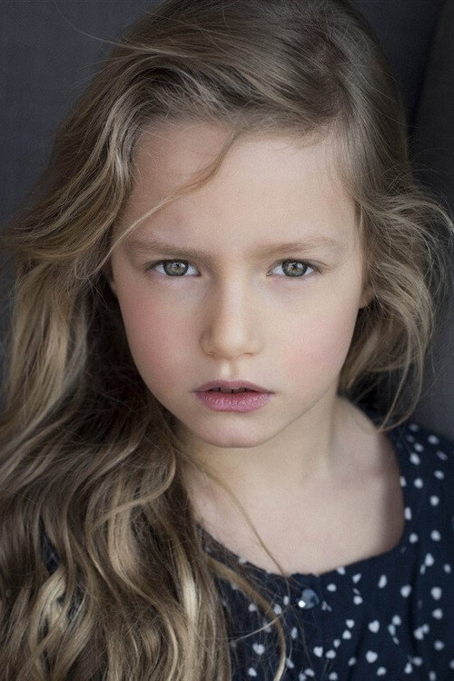Photo of Manon Chammah, Acting