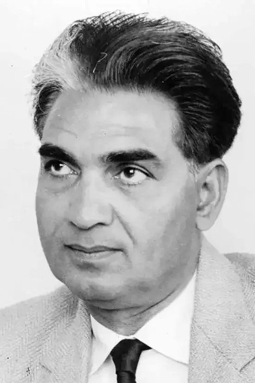 Photo of Kamal Amrohi, Writing
