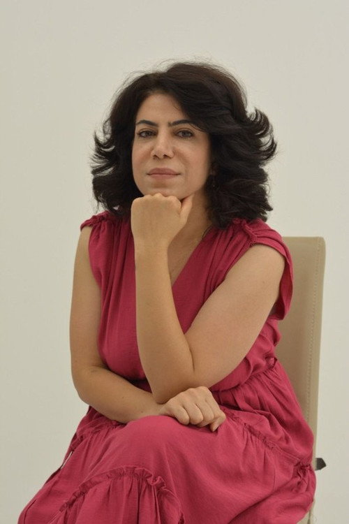 Photo of Rozha Hassan, Writing