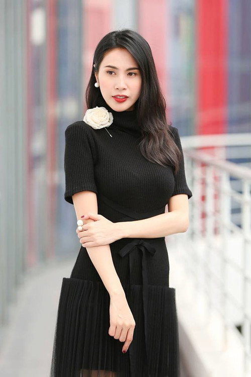 Photo of Thủy Tiên, Acting