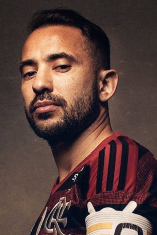 Photo of Everton Ribeiro, Acting