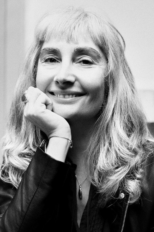 Photo of Emma Baus, Writing