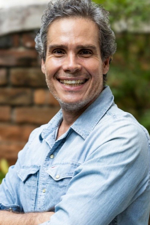 Photo of Lucas Valadares, Acting
