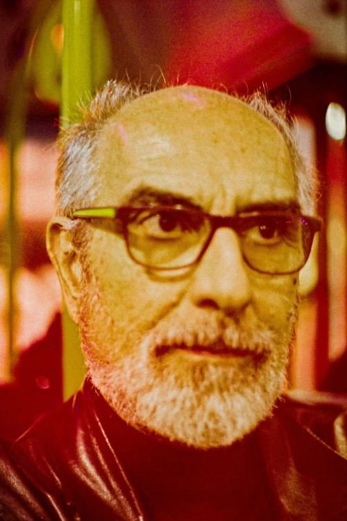 Photo of Víctor González, Camera
