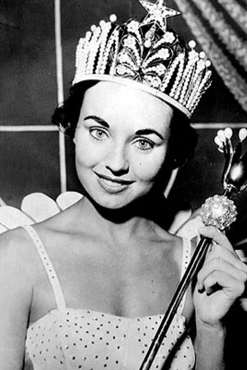 Photo of Carol Morris, Acting