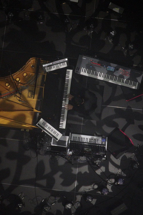 Movie poster for Francesco Tristano: Oscillate - Ruhr Piano Festival 2024 (2024)