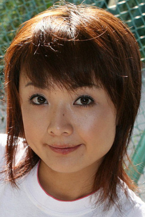 Photo of Kaede Ījima, Acting