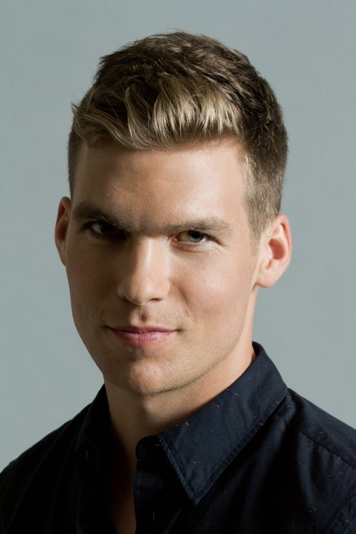 Pete Ploszek profile