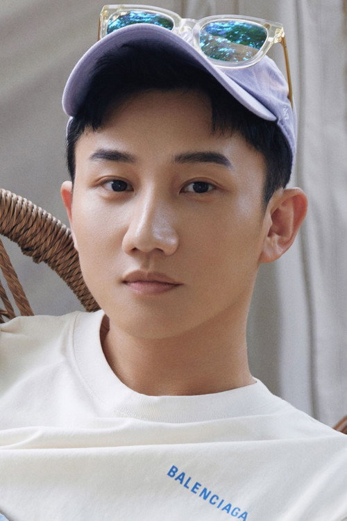Photo of Liang Zhenlun, Acting