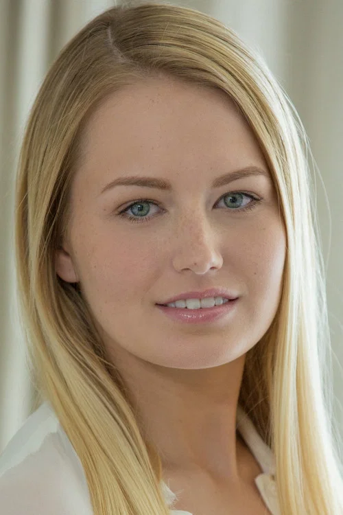Photo of Scarlett Sage, Acting