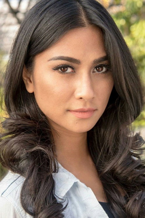 Photo of Uli Auliani, Acting