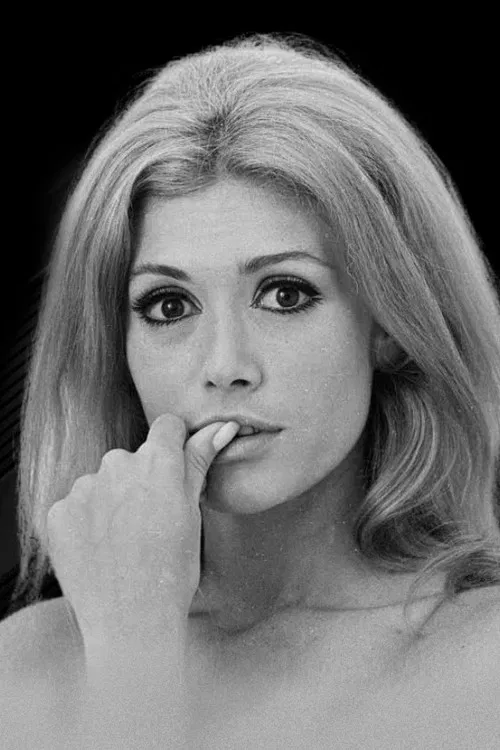 Marília Branco profile