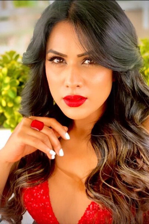 Nia Sharma profile