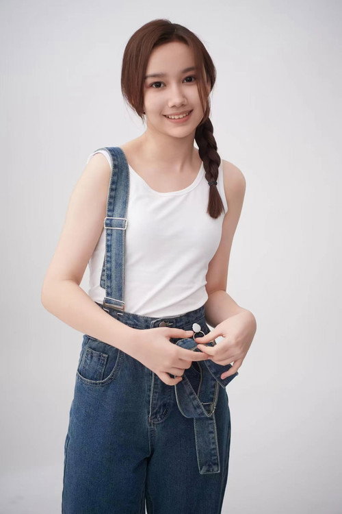 Photo of Liu Fenghuang, Acting