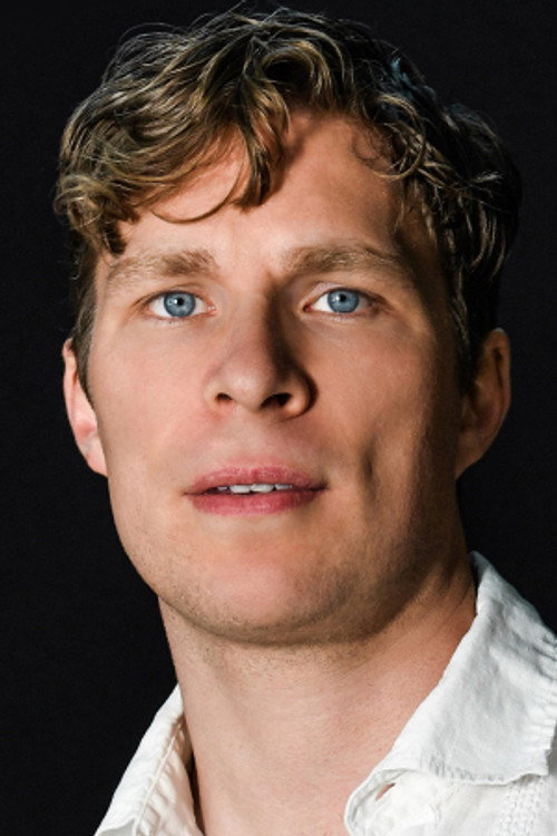 Photo of Nick Bailey, Acting