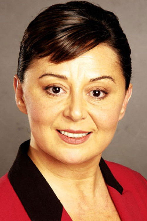 Parla Şenol profile