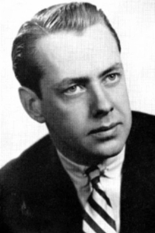 Photo of Howard Erskine, Acting