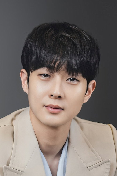 Photo of Choi Woo-shik, Acting