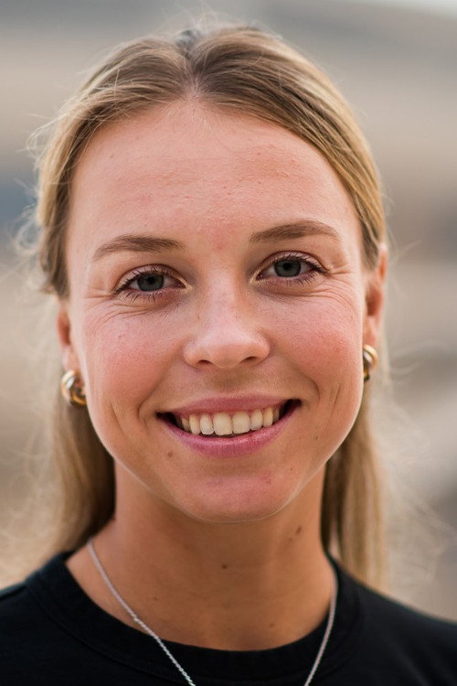 Photo of Anett Kontaveit, Acting