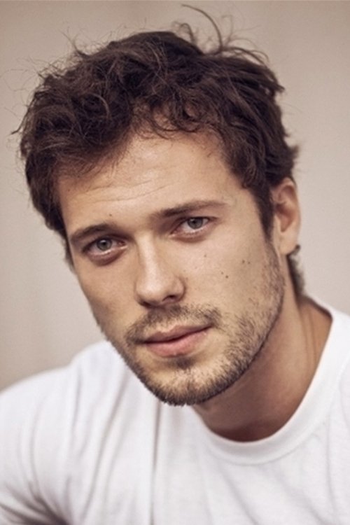 Photo of Tom Wozniczka, Acting