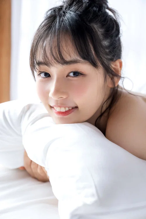 Photo of Ami Tokita, Acting