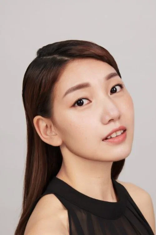 Photo of Amy Yao, Acting