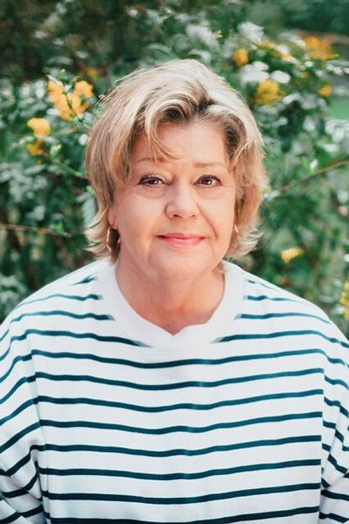 Madeleine Vester profile