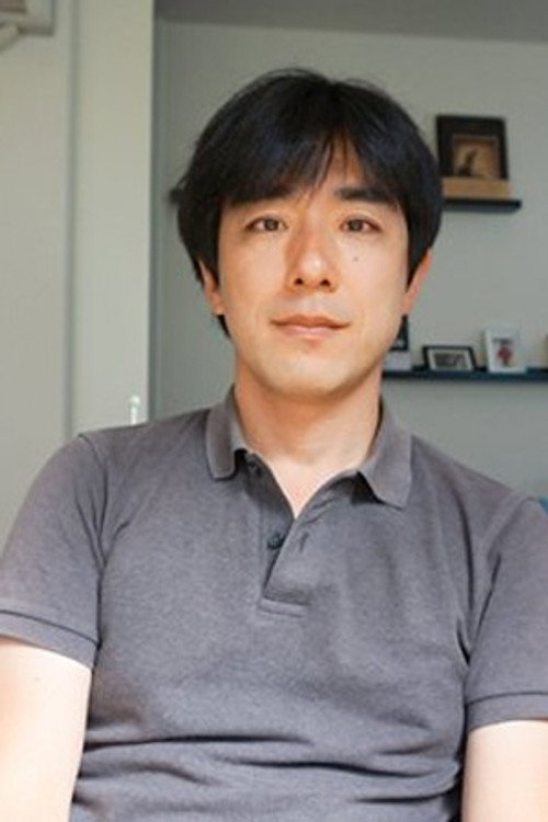 Photo of Masahiro Yamaura, Writing