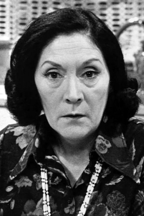 Queenie Watts profile