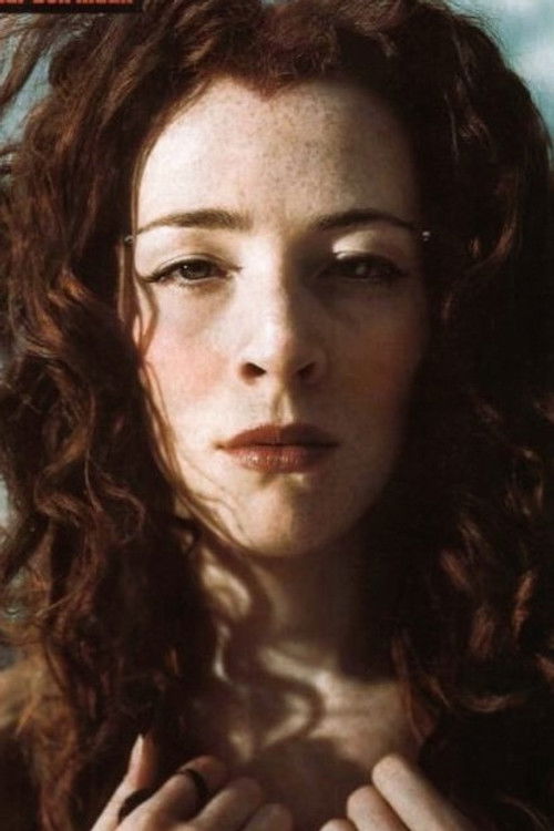 Melissa Auf der Maur profile