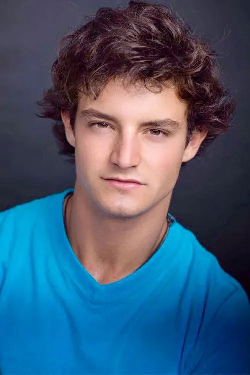 Adrián Muñoz profile