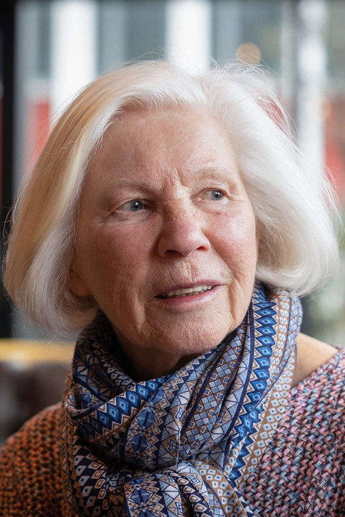 Ursula Am-Ende profile