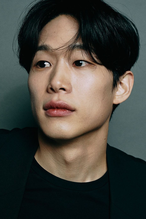 Photo of Lee Chan-yong, Acting
