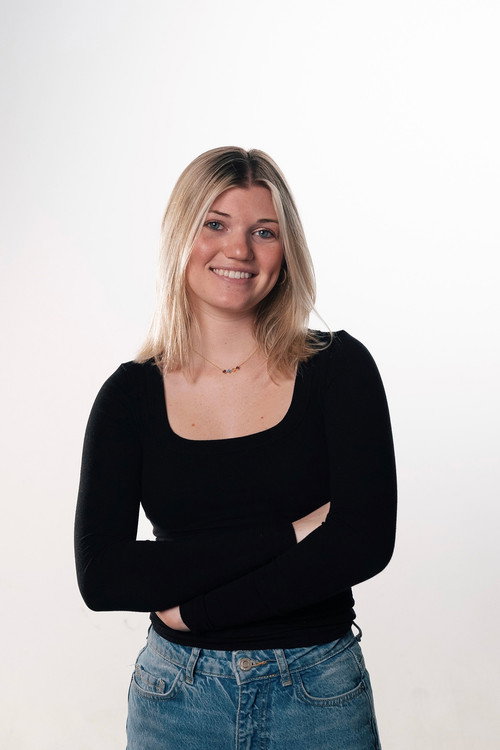 Photo of Mackenzie Dillon, Editing