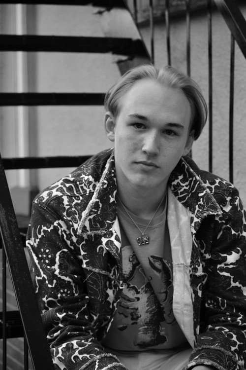 Photo of Oliver Canales Greenwood, Acting