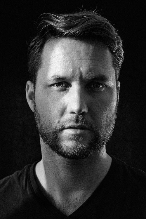 Photo of Thomas Roos, Directing