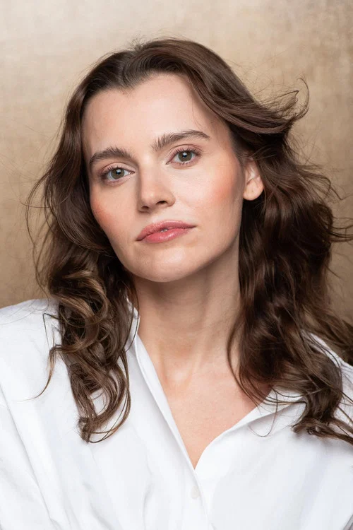 Photo of Madison Graves, Acting