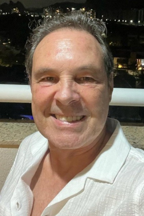 Tatá Guarnieri profile