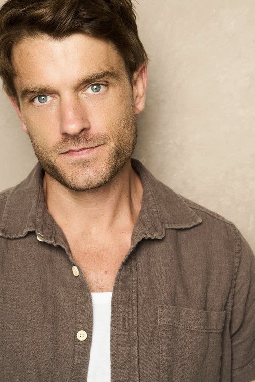 Photo of Chase Williamson, Acting